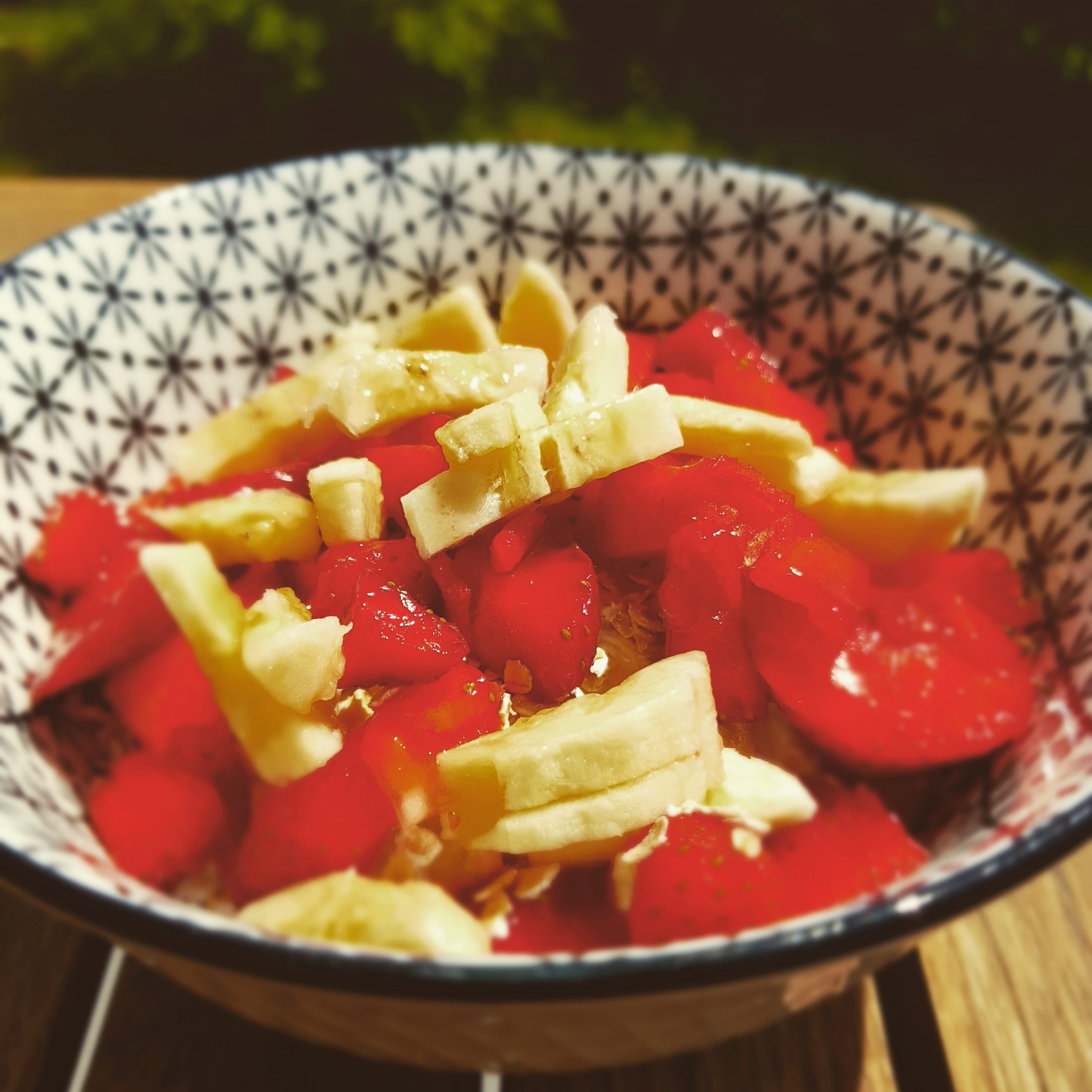 Quark mit Erdbeeren und Bananen - LifeBySchmidt
