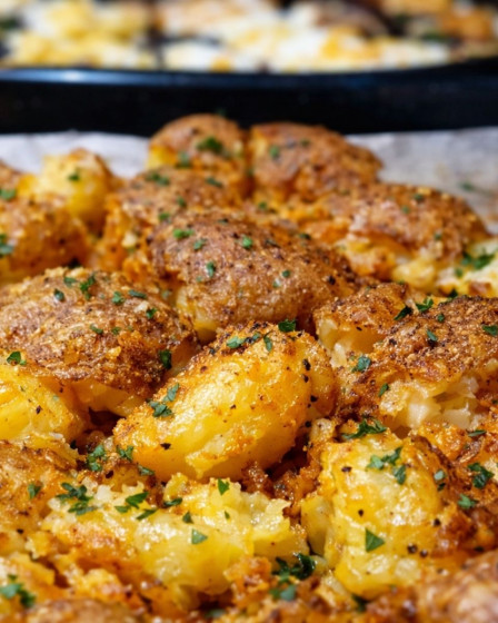 Krosse Smashed Potatoes aus dem Ofen oder vom Grill