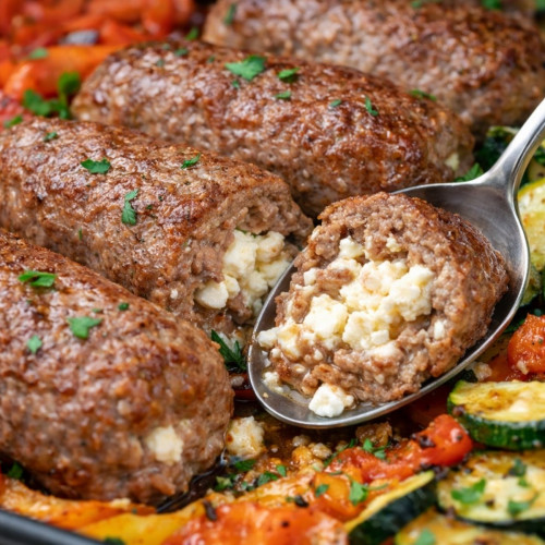 Feta im Hackmantel mit Grillgemüse