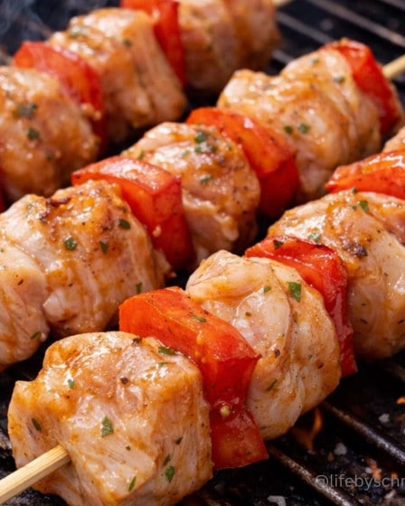 saftige Hähnchenspieße vom Grill mit Marinade