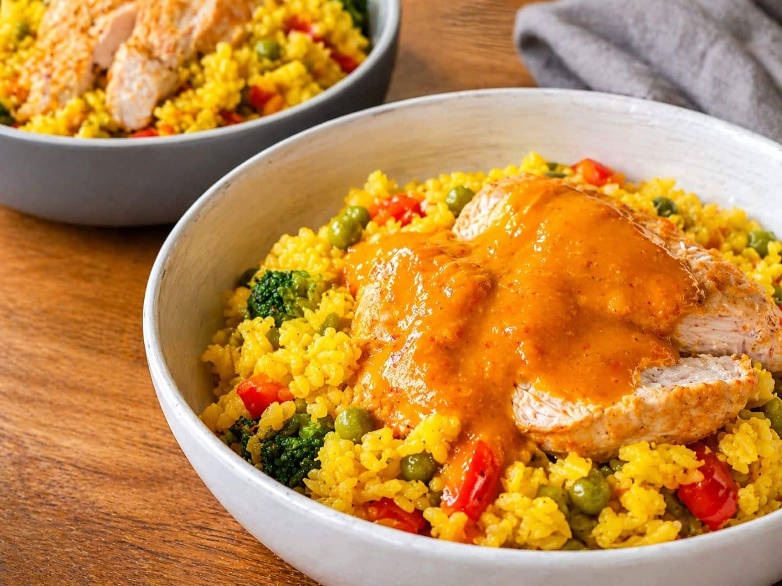 Corryreis mit Hähnchen und Mangosoße