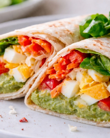 Wrap mit Avocado und Ei