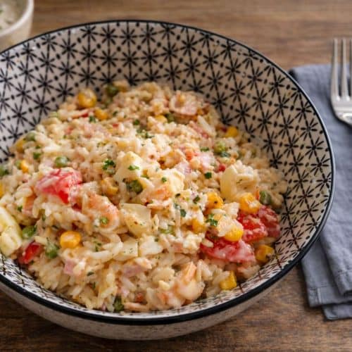 Feierabendküche, Reissalat in einer Schüssel