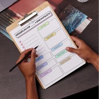 Kostenloser Speiseplan mit Einkaufsliste von LifeBySchmidt